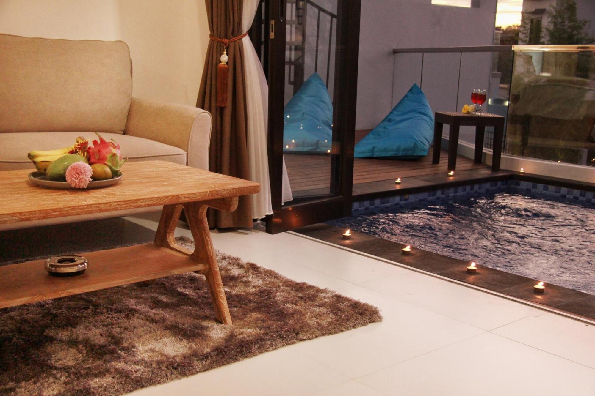 Villa Enjoy Sunset 2br With Private Pool In Jturi Nusa Dua (Bali)